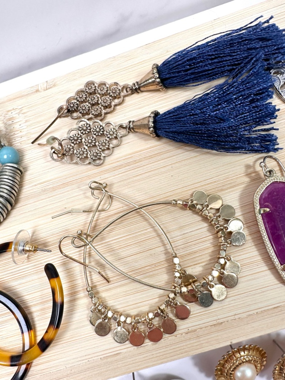 ❤️Earring Essentials Bundle (including MOP Kendra Scott Studs!) - 16 pairs - Picture 7 of 15
